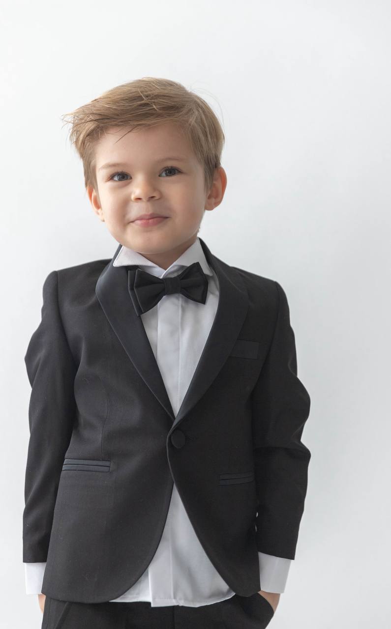 Çocuk Siyah Smokin Takım Elbise (1–14 Yaş) – Ceket Pantolon Gömlek Papyon