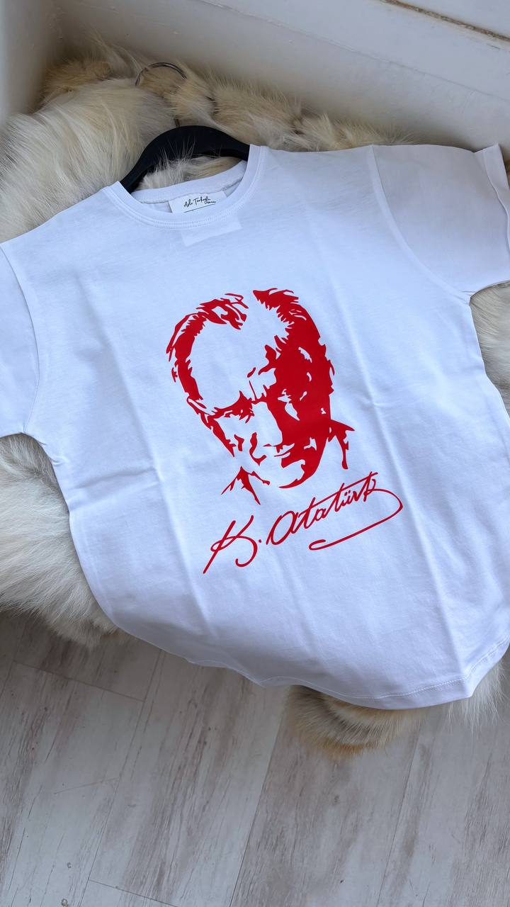 Çocuk Unisex Kırmızı Atatürk Baskılı Tişört